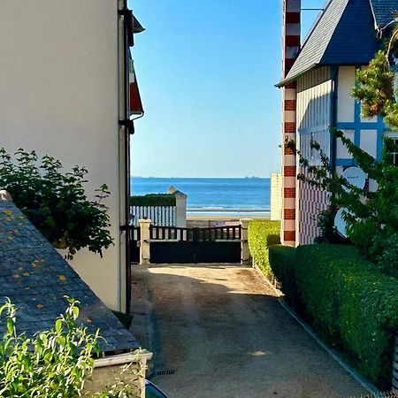 Magnifique Appartement Vue Mer A 50 M De La Plage فيلي سور مير المظهر الخارجي الصورة