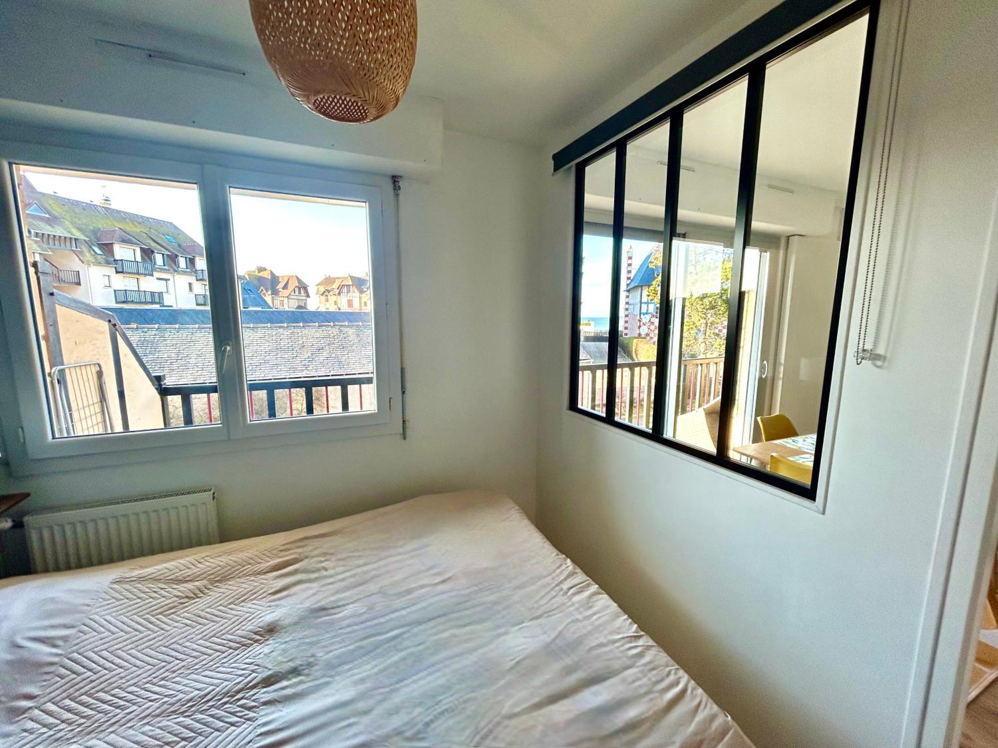 Magnifique Appartement Vue Mer A 50 M De La Plage فيلي سور مير المظهر الخارجي الصورة